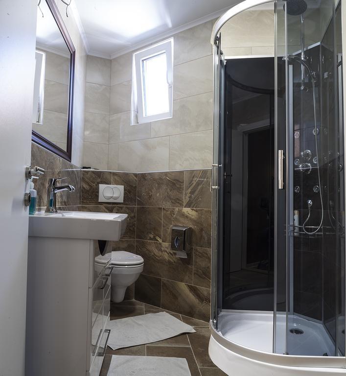 B&B Donna Gornji Milanovac Exteriör bild